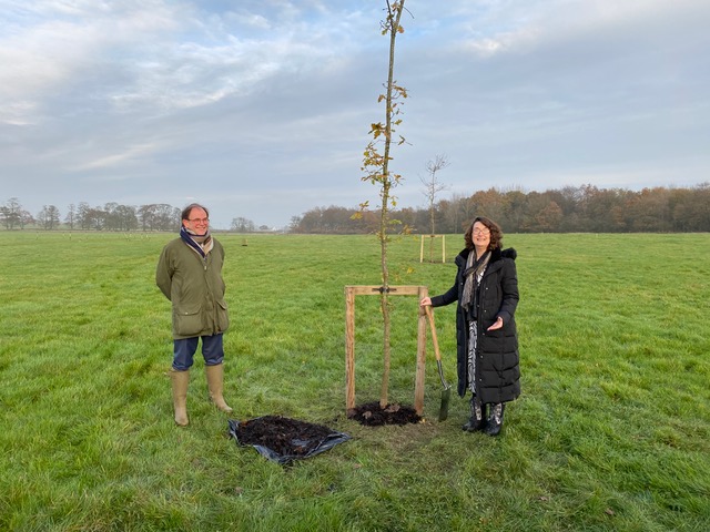 Roger Gair and Professor Simone Buitendijk, Vice-Chancellor of Leeds University, after planting the first tree in Gair Wood.
