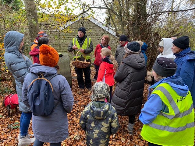 Steve Joul giving a talk on fungi in Adel Woods, Leeds